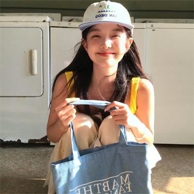 女优，摔吧！